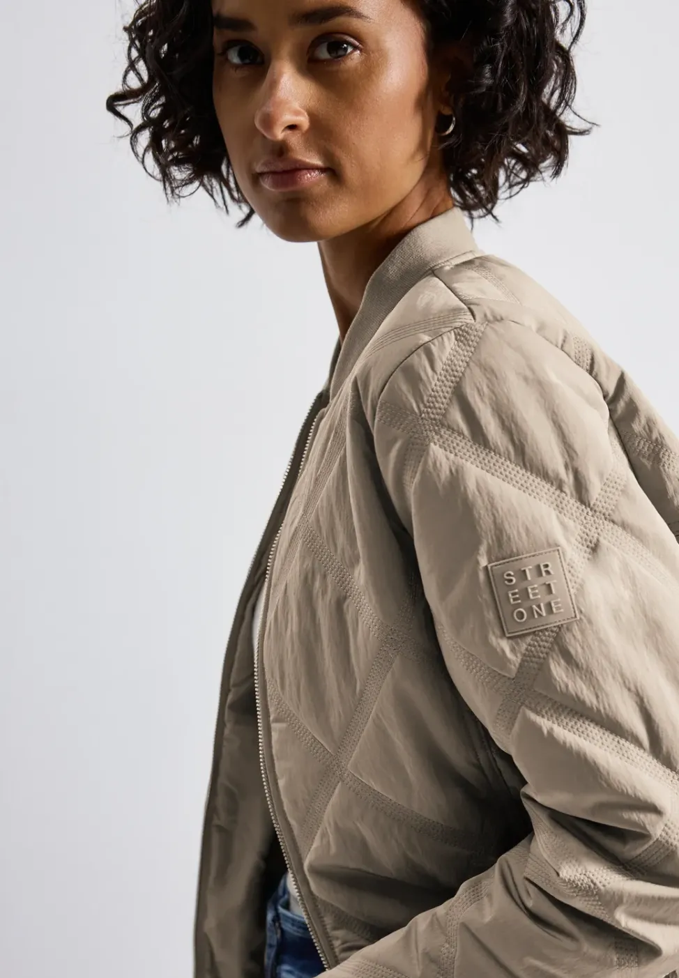 Blouson met doorgestikt patroon