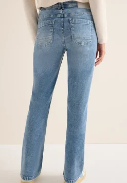 Bootcut jeans