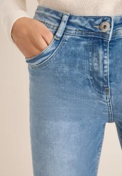 Bootcut jeans