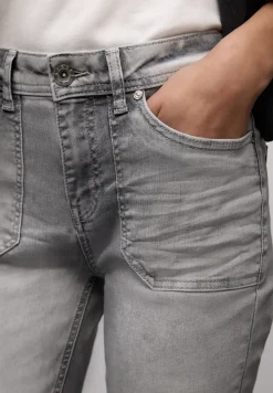 Bootcut jeans