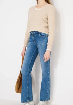 Bootcut jeans