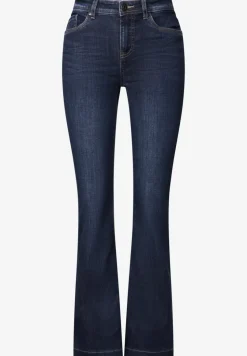 Bootcut jeans