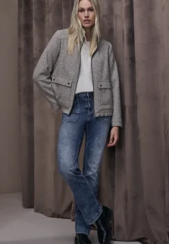 Bootcut jeans
