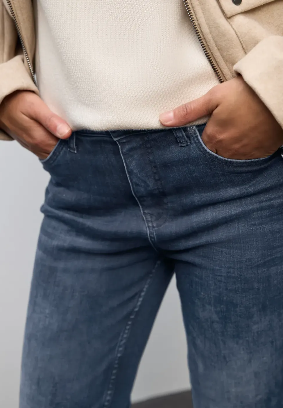 Bootcut jeans