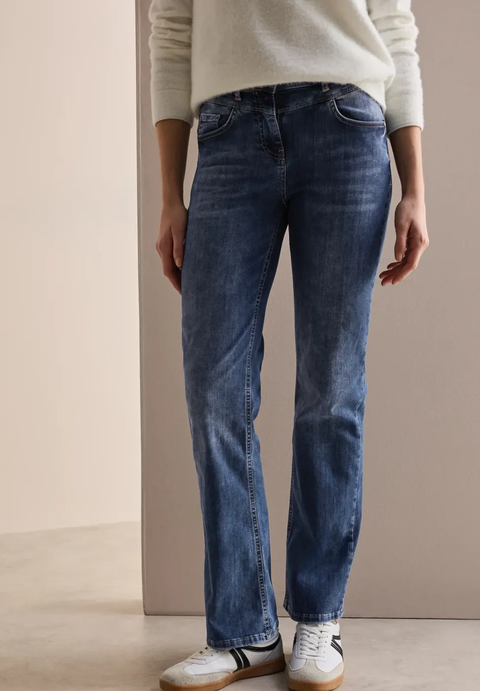 Bootcut jeans