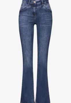 Bootcut jeans