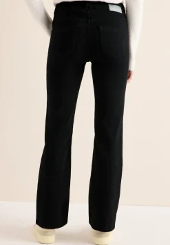 Bootcut jeans