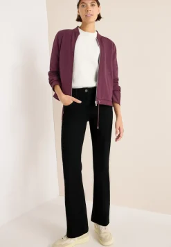 Bootcut jeans