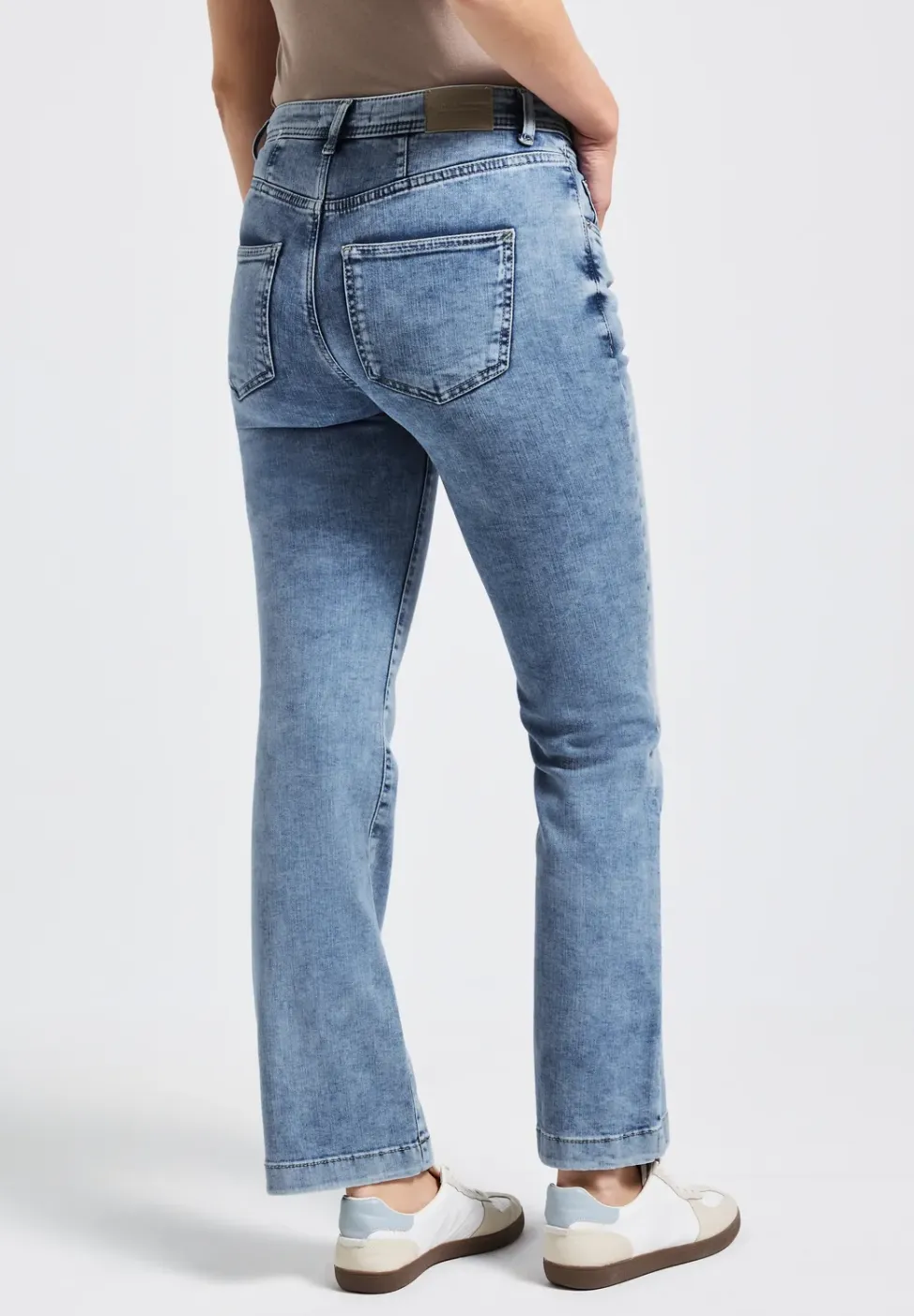 Bootcut jeans