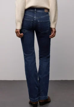 Bootcut jeans