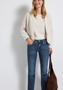 Bootcut jeans