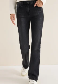 Bootcut jeans