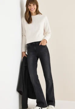 Bootcut jeans