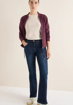 Bootcut jeans