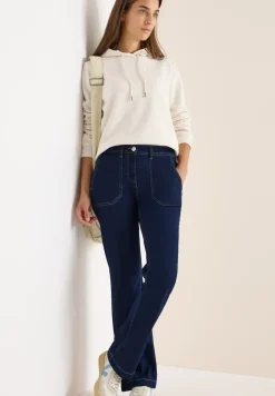 Bootcut jeans