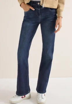 Bootcut jeans
