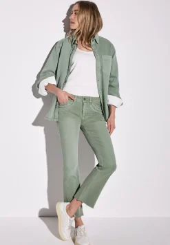 Bootcut jeans