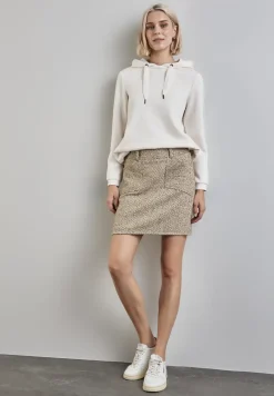Bouclé rok