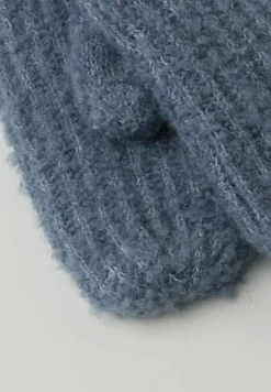 Bouclé wanten