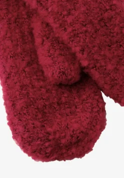 Bouclé wanten