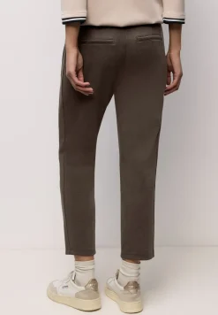 Broek met banddetail