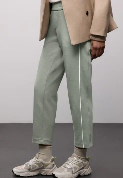 Broek met banddetail