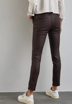 Broek met coating
