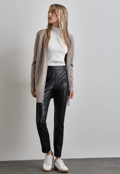 Broek met coating