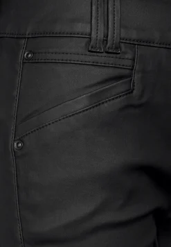 Broek met coating