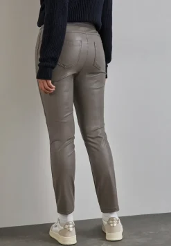 Broek met coating