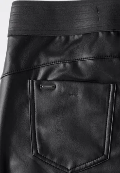 Broek met coating