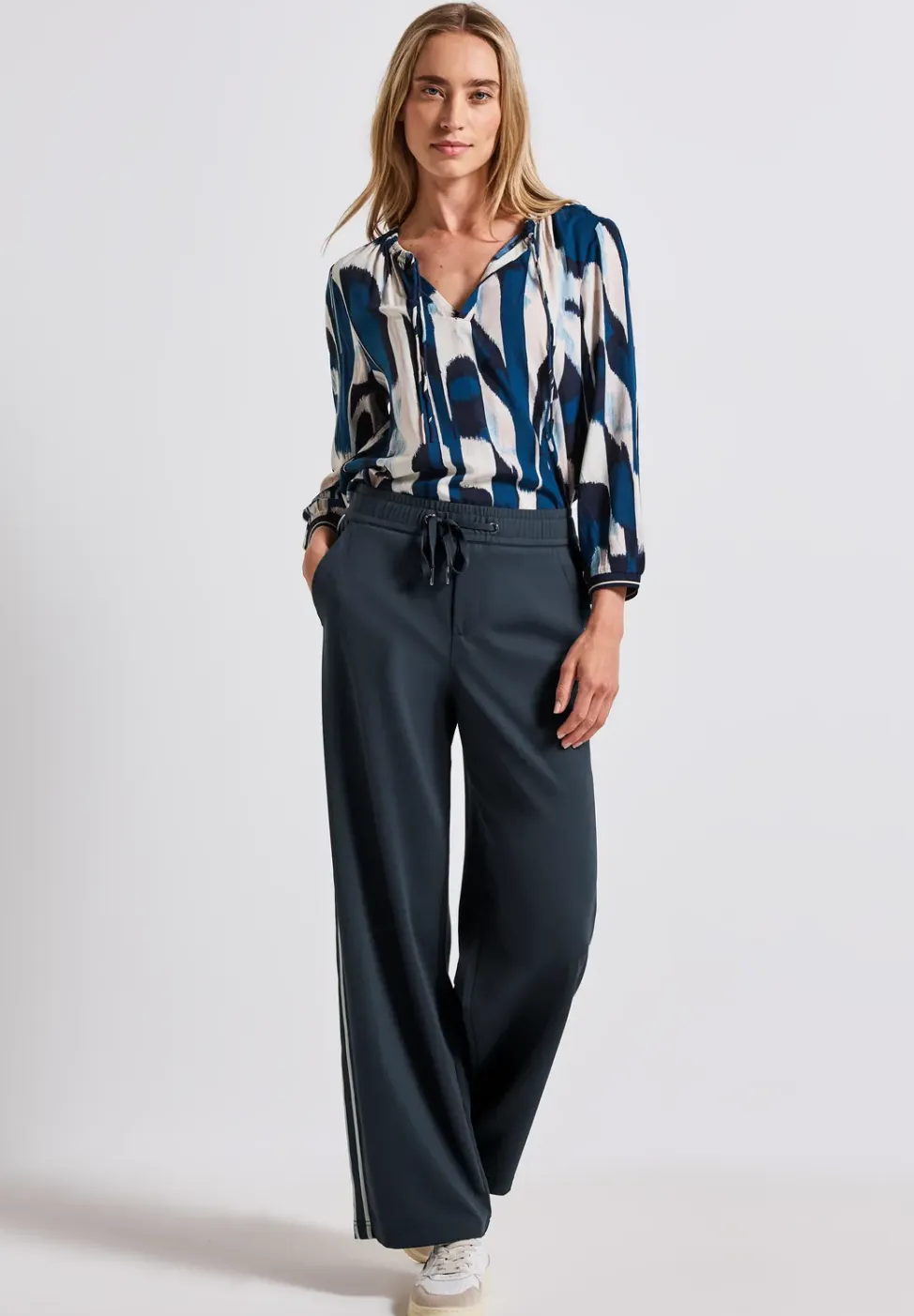 Broek met galonstrepen