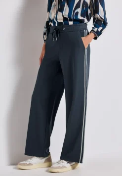 Broek met galonstrepen
