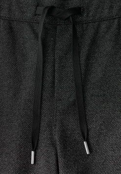 Broek met rechte pijpen en tape