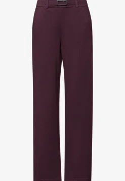 Broek met rechte pijpen en details