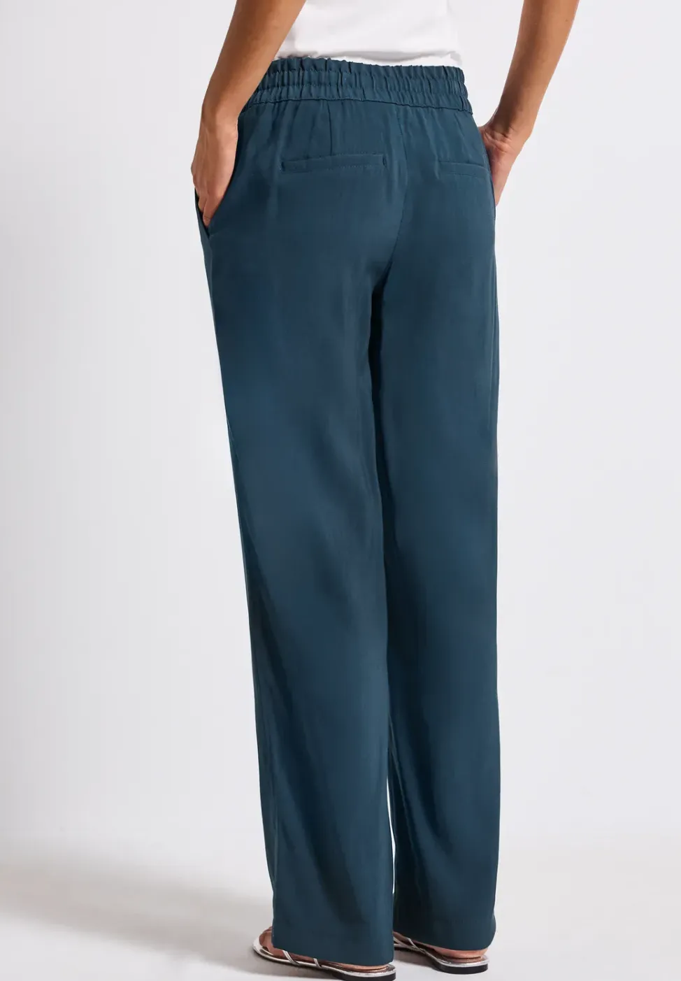 Broek met rechte pijpen in keperstof