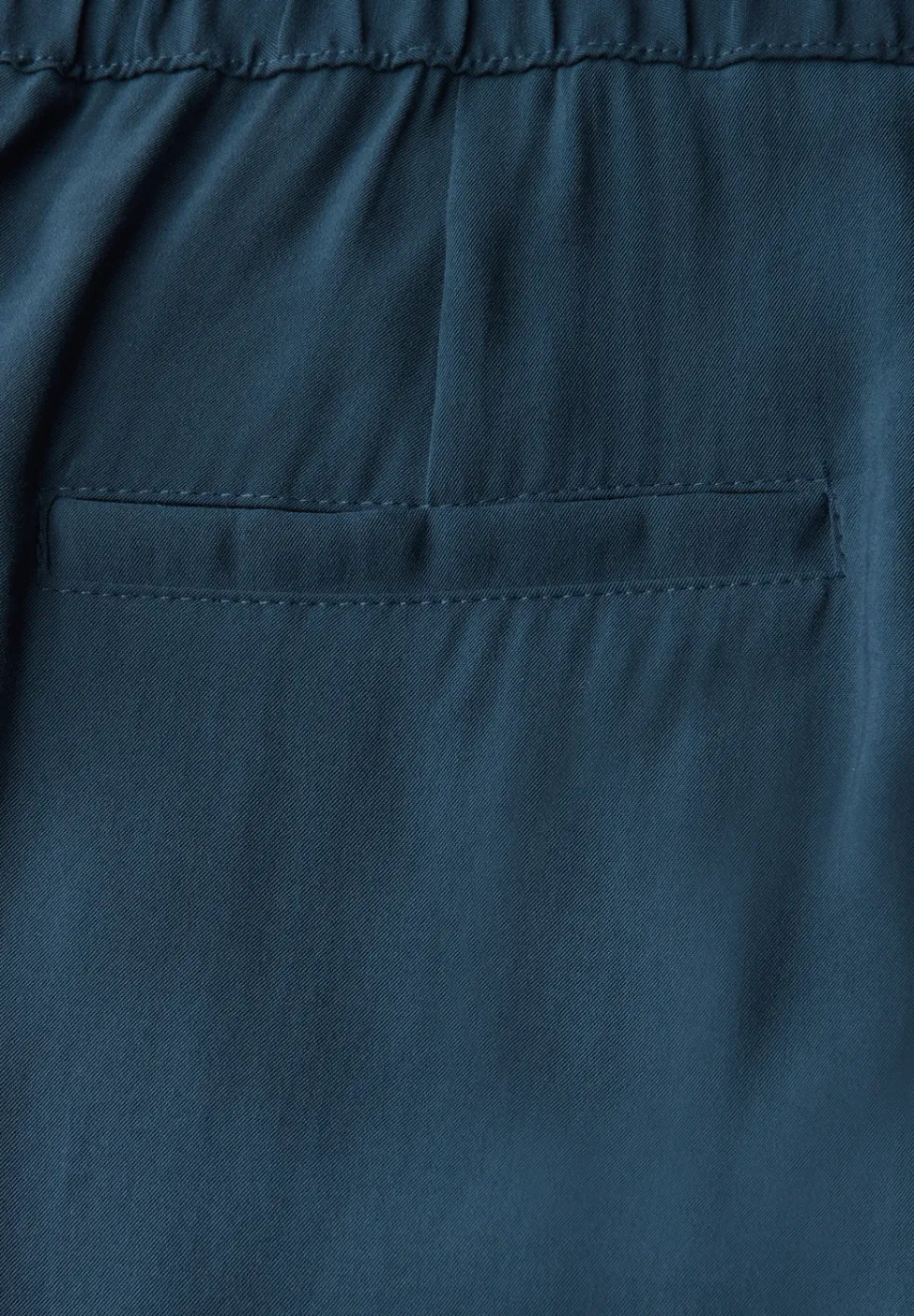 Broek met rechte pijpen in keperstof