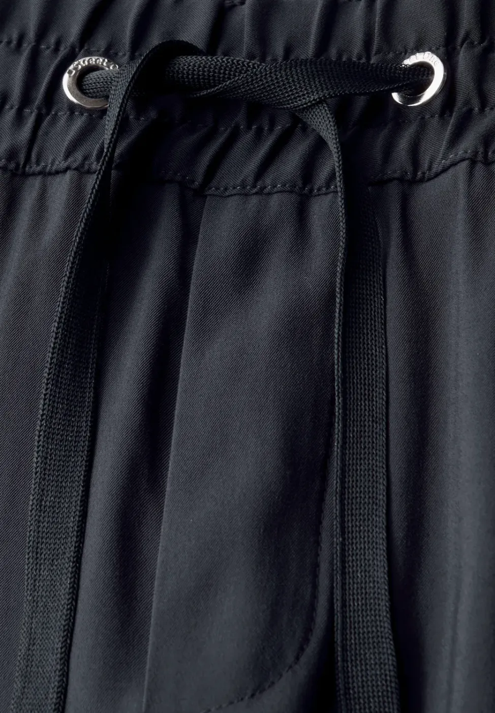 Broek met rechte pijpen in keperstof