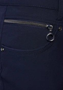 Broek met ritsdetails
