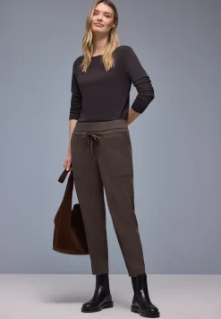 Broek met smalle pijpen