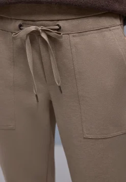Broek met smalle pijpen