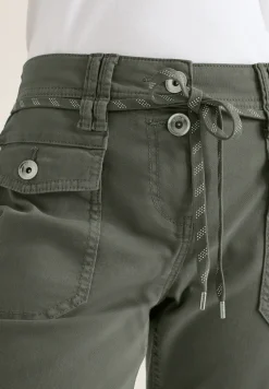 Broek met smalle pijpen