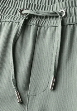 Broek met wijde pijpen in keperstof