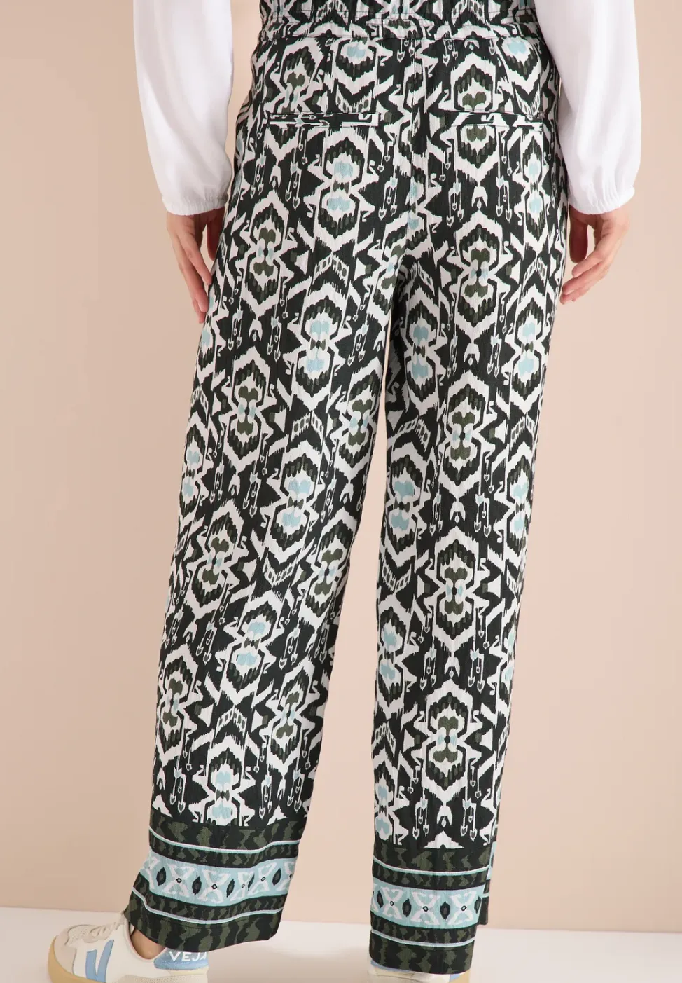 Broek met wijde pijpen in Loose Fit met print