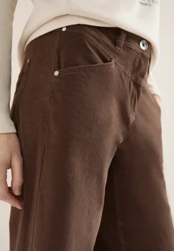 Broeken met wijde pijpen