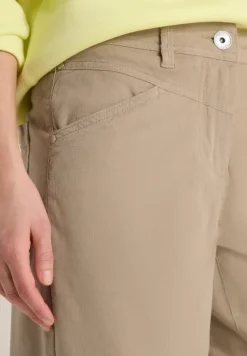 Broeken met wijde pijpen