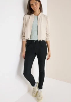 Broek in lederlook