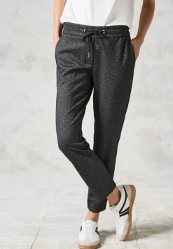 Broek in visgraatlook