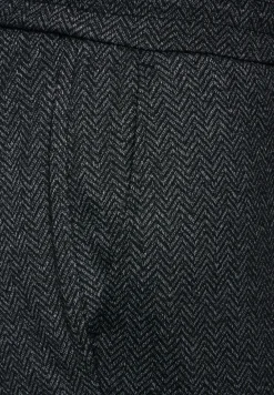 Broek in visgraatlook