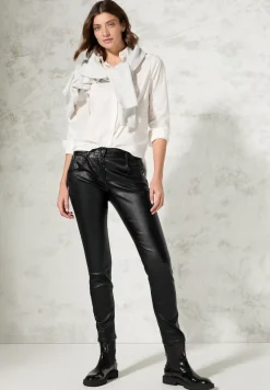 Broek met coating